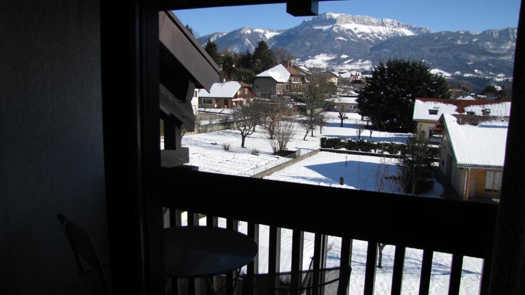 Logis Hotel Annecy Nord / Argonay Δωμάτιο φωτογραφία
